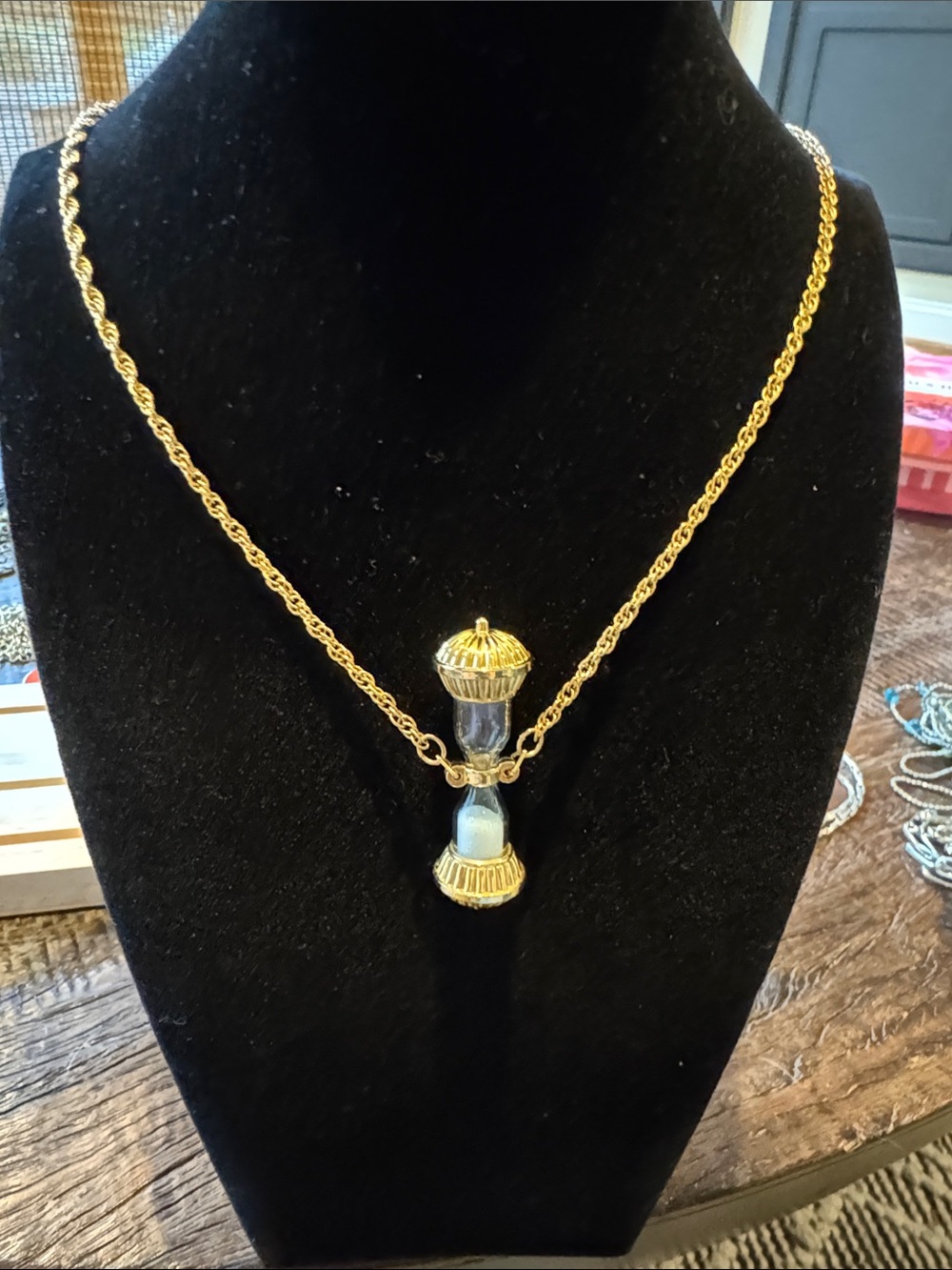Gold-Tone Hourglass Pendant Necklace - Elegant Women's Jewelry